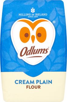 Odlums Cream Flour 2Kg (70.5oz) X 8