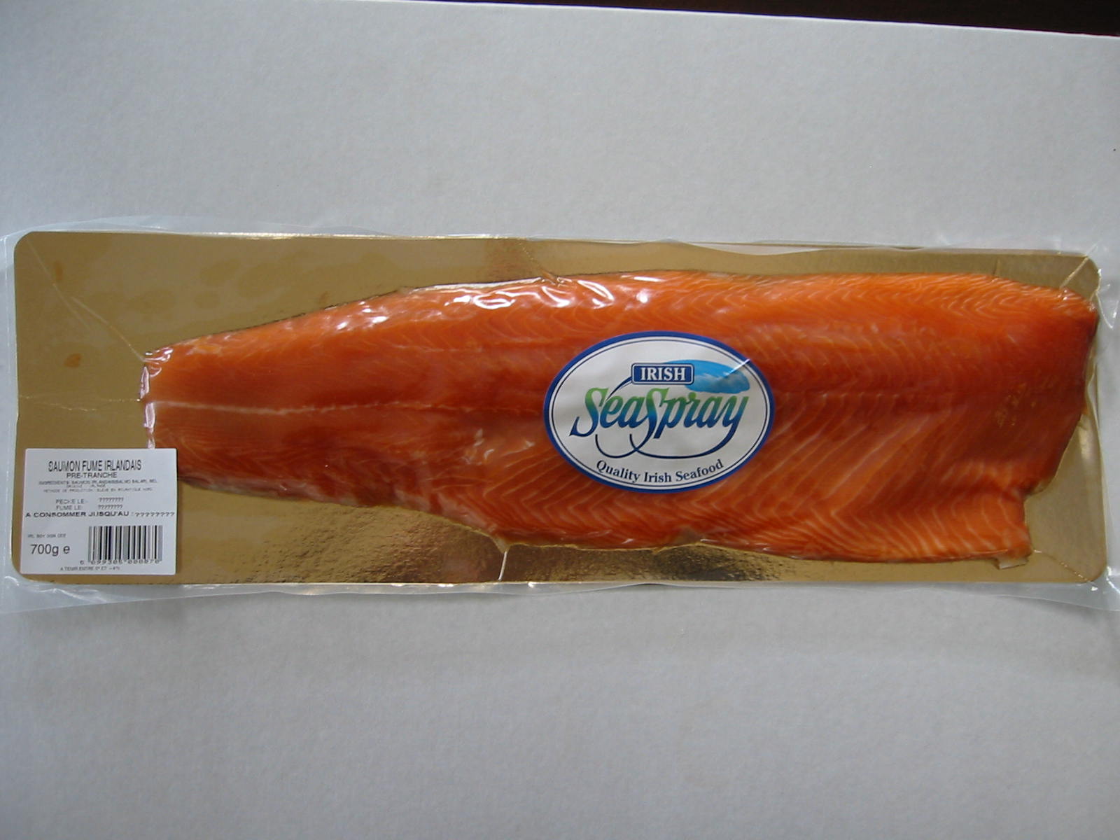 Irish Seaspray Smoked Organic Irish Salmon Sliced 1Kg (35.2oz)